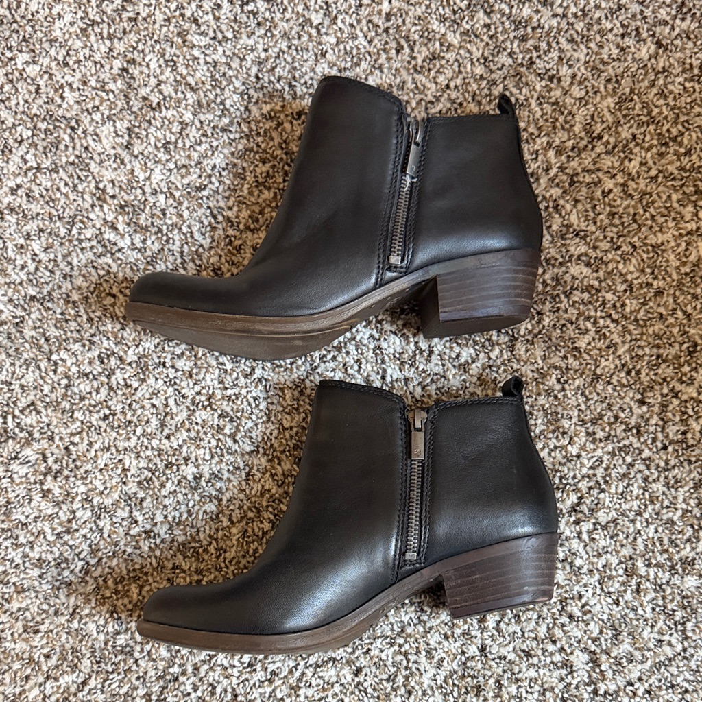 Nwot Lucky Brand Black Ankle Booties